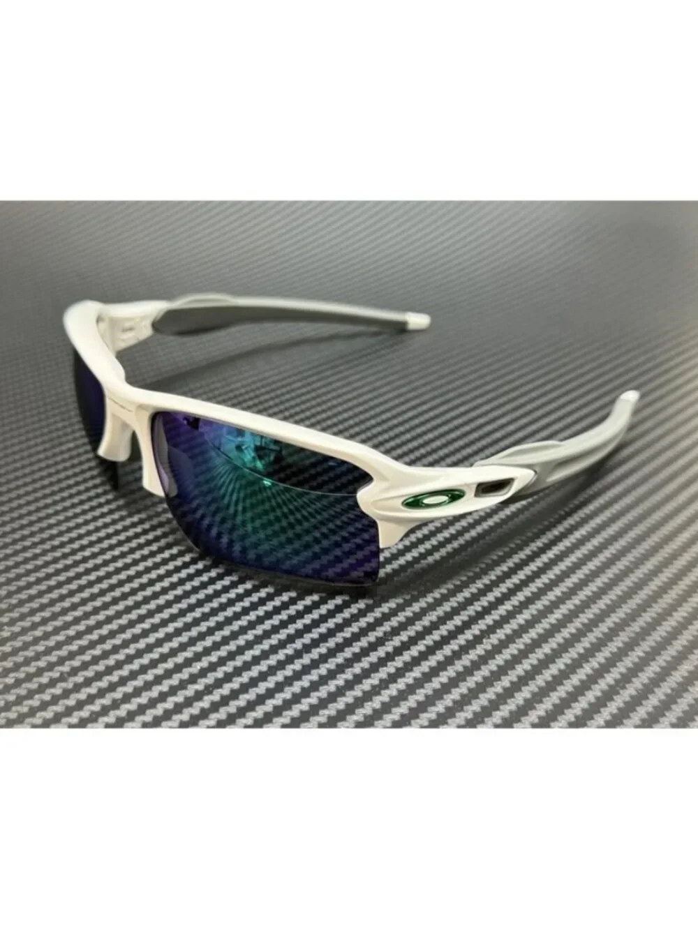 New Oakley Men  Sunglasses --